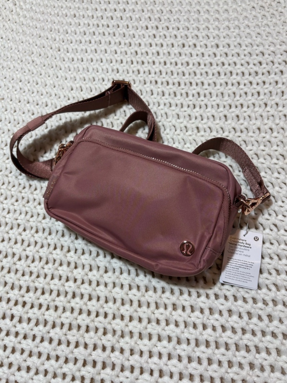 NWT lululemon spiced chai/rose gold everywhere crossbody bag 2L